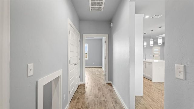 12624 E Hefner Road, Jones, OK 73049