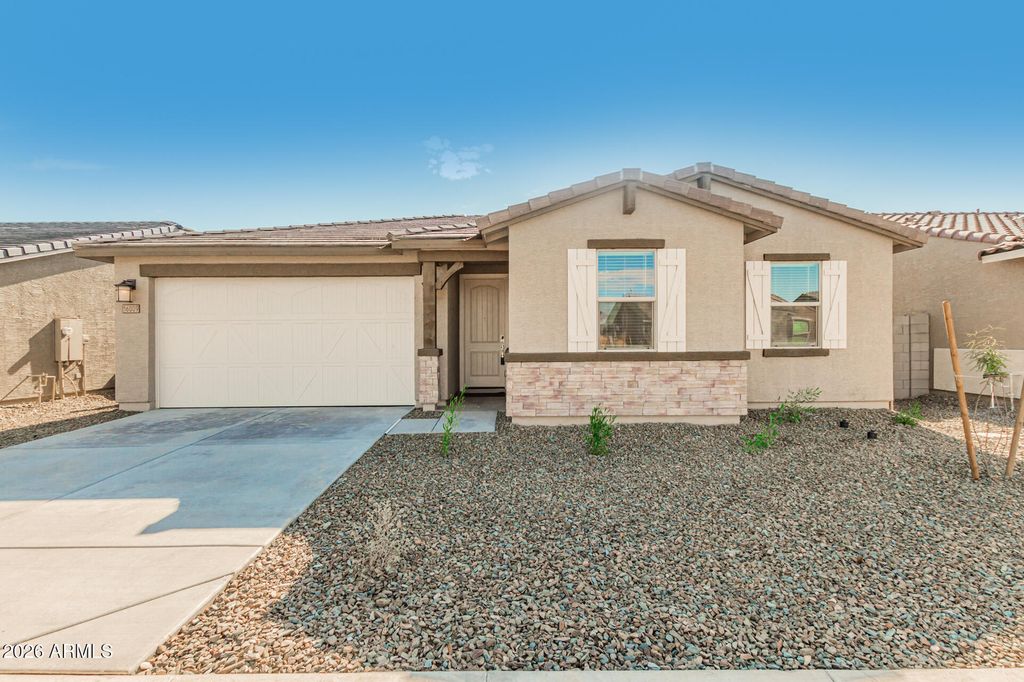 16009 W SMOKETREE Drive, Surprise, AZ 85387
