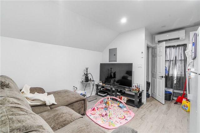 30 Greenville Avenue, North Providence, RI 02911