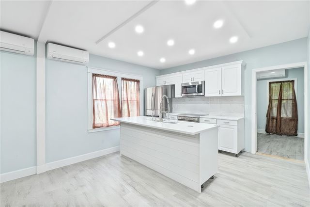 30 Greenville Avenue, North Providence, RI 02911