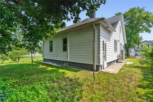 30 Greenville Avenue, North Providence, RI 02911