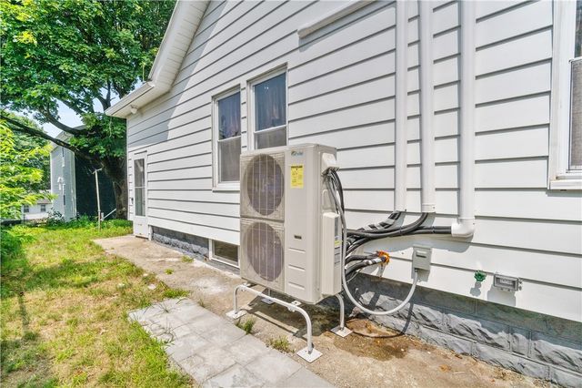 30 Greenville Avenue, North Providence, RI 02911