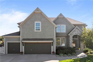 20035 W 107th Terrace, Olathe, KS 66061