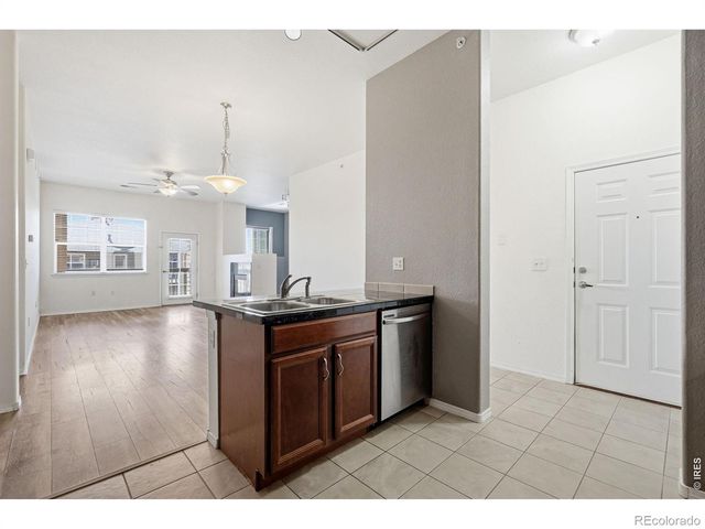 15460 Canyon Gulch Lane 310, Englewood, CO 80112