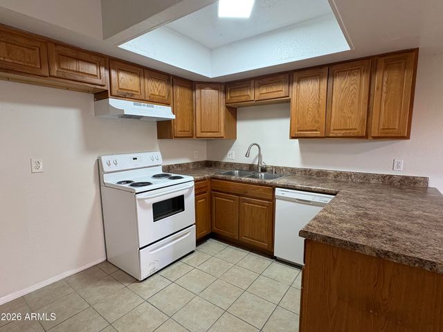 522 N 4TH Street A, Avondale, AZ 85323