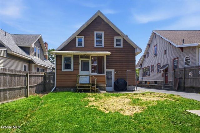 1155 Sumner Avenue, Schenectady, NY 12309