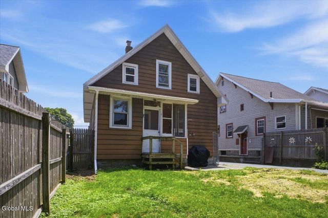 1155 Sumner Avenue, Schenectady, NY 12309