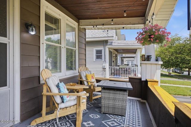 1155 Sumner Avenue, Schenectady, NY 12309