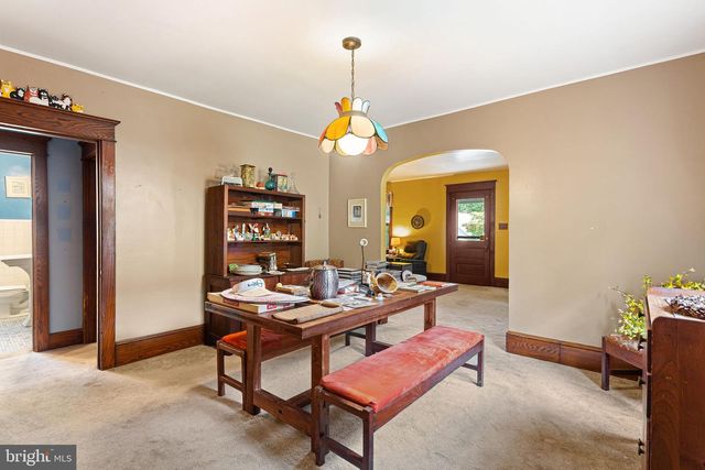 106 LAWRENCE AVE, Barrington, NJ 08007