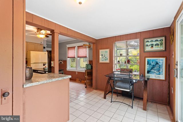 106 LAWRENCE AVE, Barrington, NJ 08007