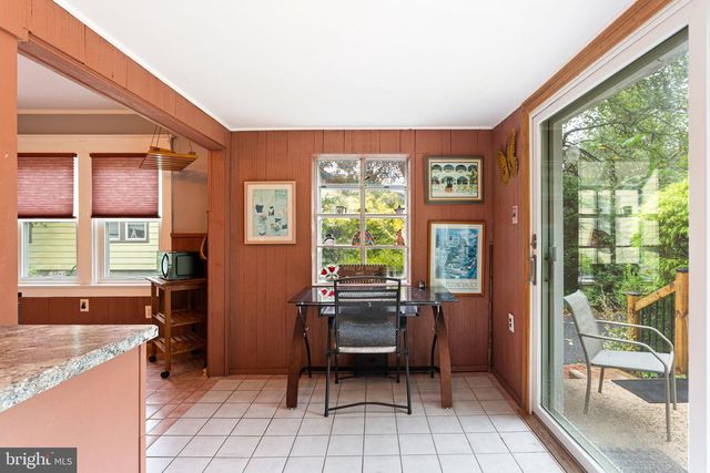 106 LAWRENCE AVE, Barrington, NJ 08007