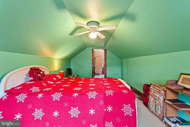 106 LAWRENCE AVE, Barrington, NJ 08007