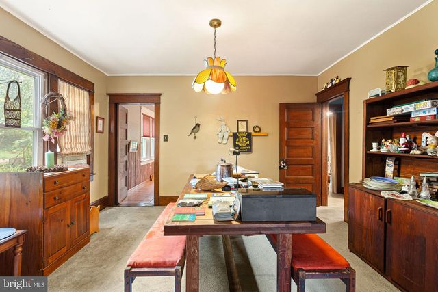 106 LAWRENCE AVE, Barrington, NJ 08007