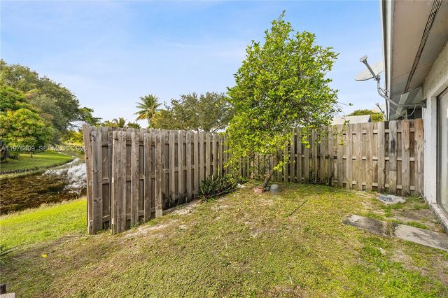 213 NW 60th Ave, Margate, FL 33063