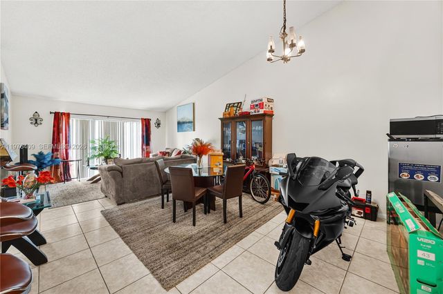 213 NW 60th Ave, Margate, FL 33063