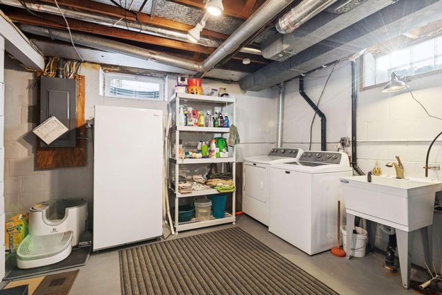 3605 Sumter Avenue S, Saint Louis Park, MN 55426