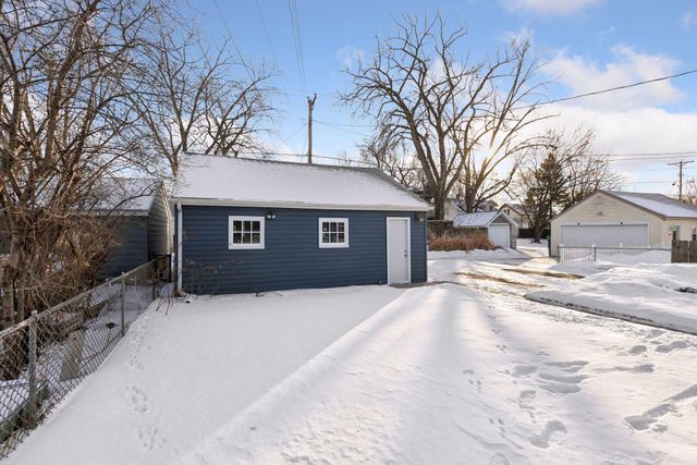 3605 Sumter Avenue S, Saint Louis Park, MN 55426