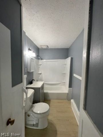 12201 Erwin Avenue, Cleveland, OH 44135