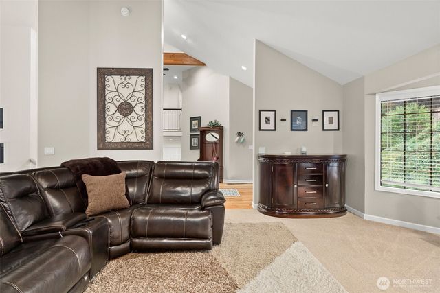 620 122nd Street Ct NW, Gig Harbor, WA 98332