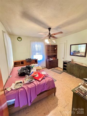 4073 Lee Cline Road, Conover, NC 28613