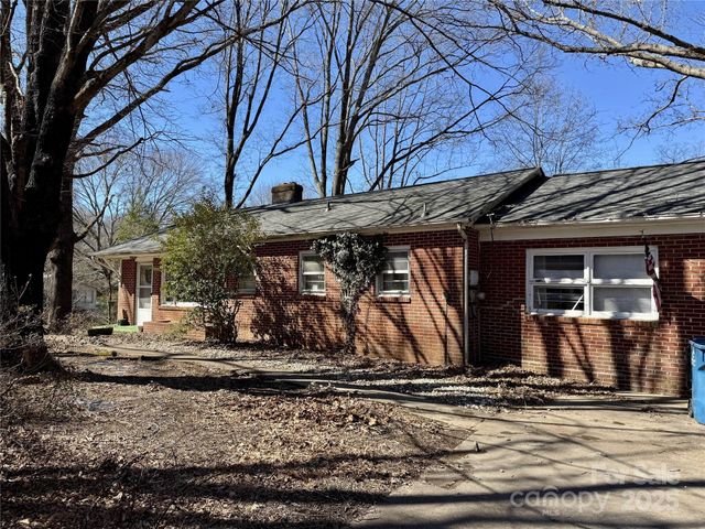 4073 Lee Cline Road, Conover, NC 28613