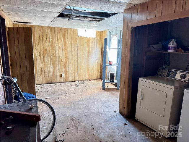 4073 Lee Cline Road, Conover, NC 28613