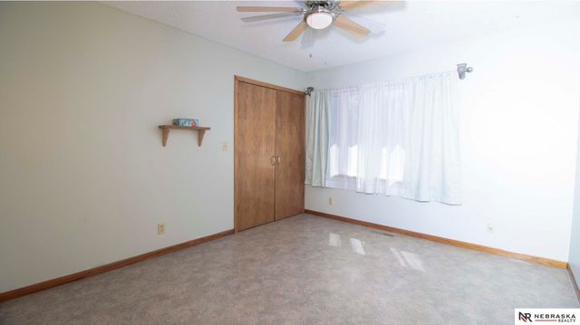21901 Teselle Court, Hickman, NE 68372