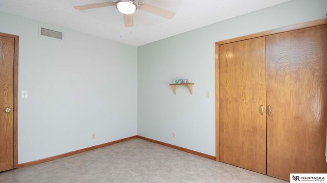 21901 Teselle Court, Hickman, NE 68372