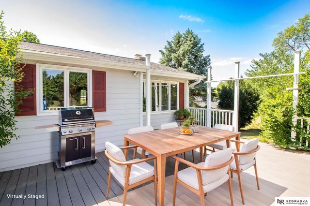 21901 Teselle Court, Hickman, NE 68372