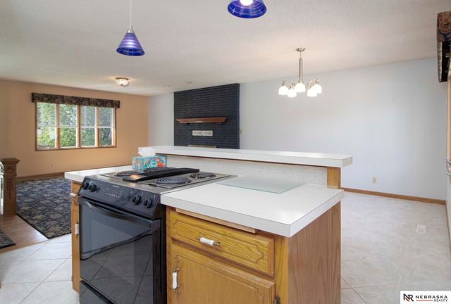 21901 Teselle Court, Hickman, NE 68372