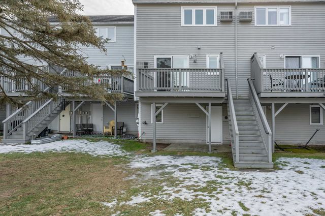 36 Profile Circle, Nashua, NH 03063