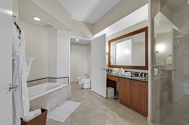 18001 Collins Avenue 2609, Sunny Isles Beach, FL 33160