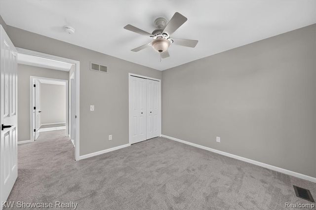 47144 Woodlong Drive, Canton, MI 48187
