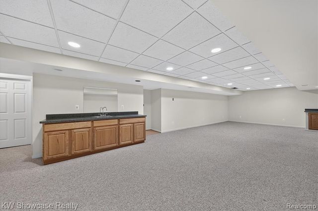 47144 Woodlong Drive, Canton, MI 48187