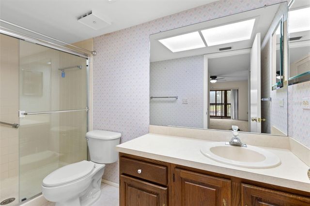 2593 COUNTRYSIDE BOULEVARD 7304, Clearwater, FL 33761