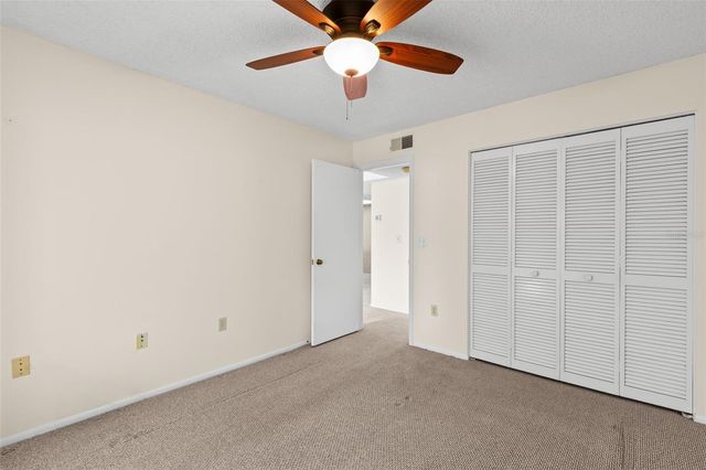 2593 COUNTRYSIDE BOULEVARD 7304, Clearwater, FL 33761