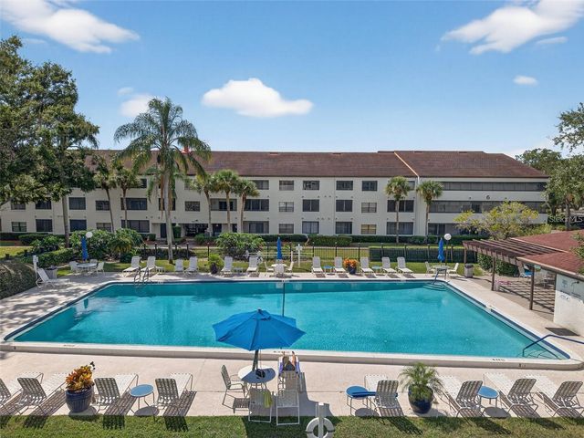 2593 COUNTRYSIDE BOULEVARD 7304, Clearwater, FL 33761