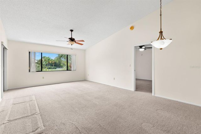 2593 COUNTRYSIDE BOULEVARD 7304, Clearwater, FL 33761