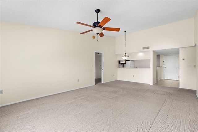 2593 COUNTRYSIDE BOULEVARD 7304, Clearwater, FL 33761