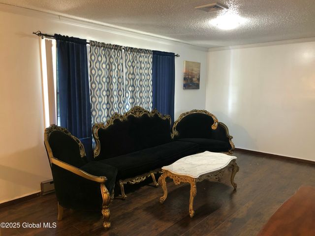 2441 Avenue A, Schenectady, NY 12308