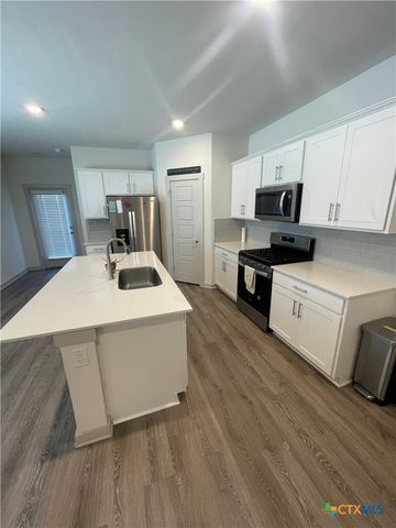 540 Wilshire Road, San Marcos, TX 78666