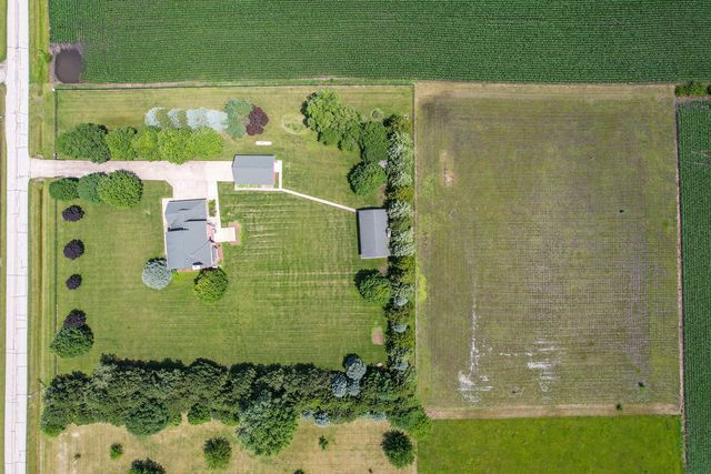 5535 Airport Road, Morris, IL 60450
