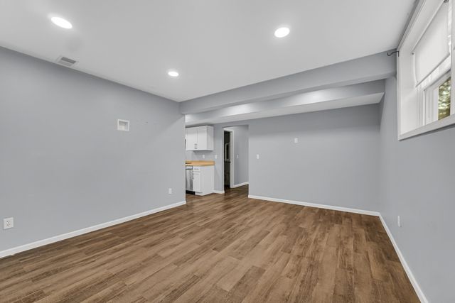 267 W 100 S, Valparaiso, IN 46385