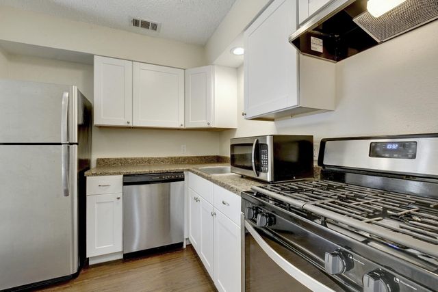 4802 W Wind TRL 103, Austin, TX 78745