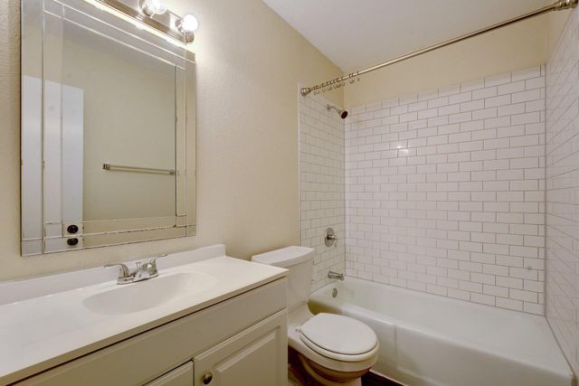 4802 W Wind TRL 103, Austin, TX 78745