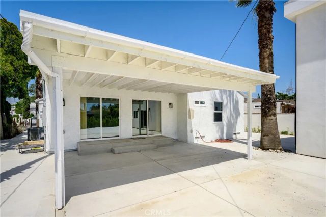 8435 Rincon Avenue, Sun Valley, CA 91352