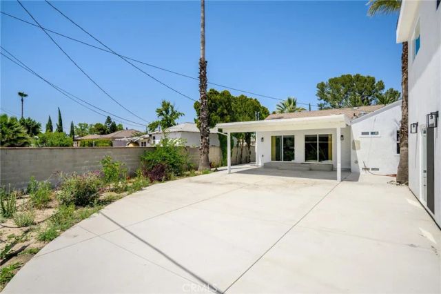 8435 Rincon Avenue, Sun Valley, CA 91352
