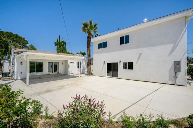 8435 Rincon Avenue, Sun Valley, CA 91352