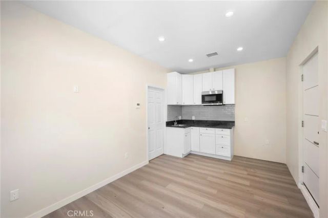 8435 Rincon Avenue, Sun Valley, CA 91352