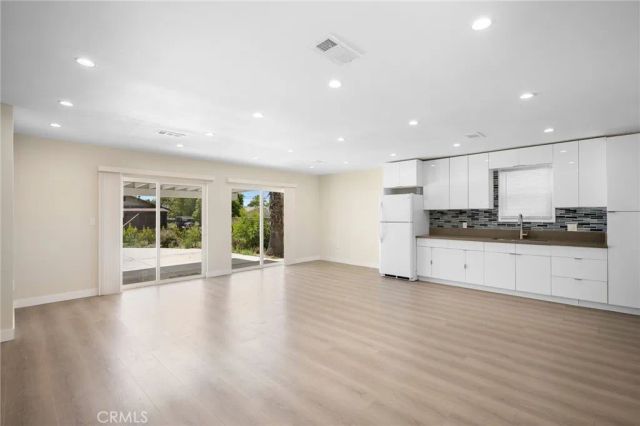 8435 Rincon Avenue, Sun Valley, CA 91352